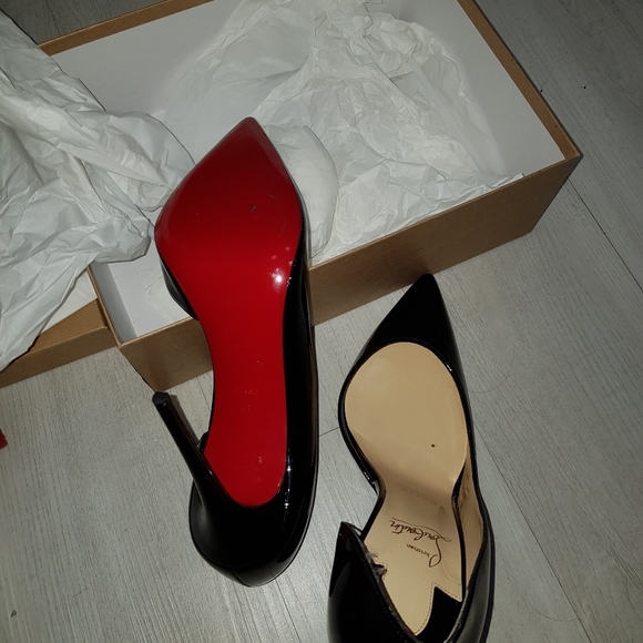 Louis Vuitton red bottoms - Picture 3 of 7